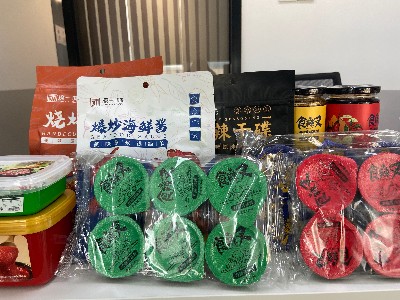 如何跟<i style='color:red'>餐饮调味料代加工厂家</i>合作？